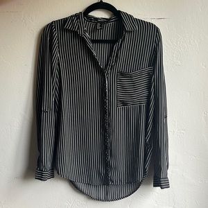 Black & white long sleeve S shirt